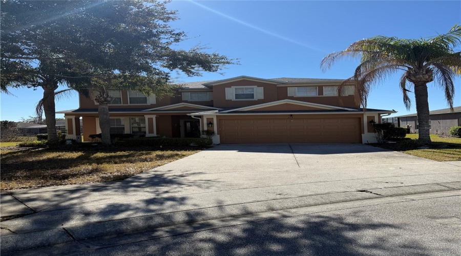 Davenport, Florida 33896, 5 Bedrooms Bedrooms, ,4 Bathroomsbathrooms,Residential,For Sale,Essex,Mfro6270958