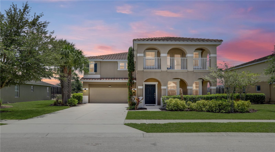 Davenport, Florida 33837, 6 Bedrooms Bedrooms, ,6 Bathroomsbathrooms,Residential,For Sale,Oaktree,Mfrl4950113