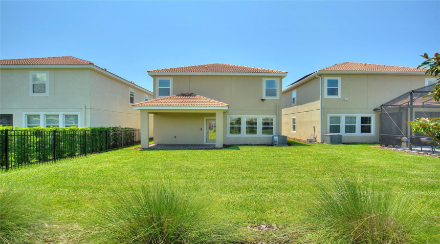 Davenport, Florida 33896, 3 Bedrooms Bedrooms, ,2 Bathroomsbathrooms,Residential,For Sale,Fluffy Lie,Mfrs5110324