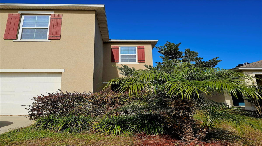 Davenport, Florida 33837, 4 Bedrooms Bedrooms, ,2 Bathroomsbathrooms,Residential,For Sale,Tiny Flower,Mfrtb8340604