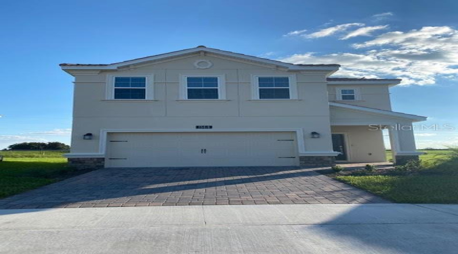 Davenport, Florida 33896, 3 Bedrooms Bedrooms, ,2 Bathroomsbathrooms,Residential,For Sale,Trappers Trail,Mfrs5118682