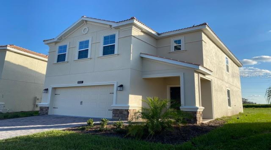 Davenport, Florida 33896, 3 Bedrooms Bedrooms, ,2 Bathroomsbathrooms,Residential,For Sale,Trappers Trail,Mfrs5118682