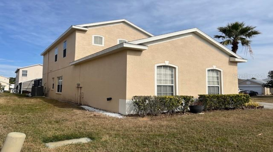 Davenport, Florida 33897, 5 Bedrooms Bedrooms, ,4 Bathroomsbathrooms,Residential,For Sale,Emeraldview,Mfrtb8340954