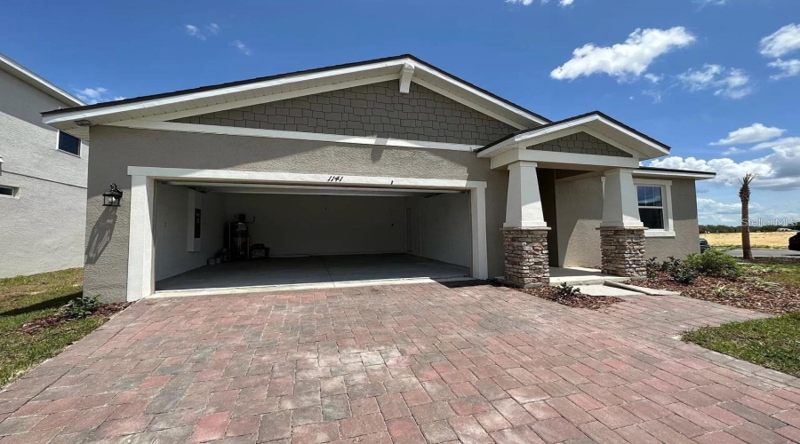 Kissimmee, Florida 34747, 4 Bedrooms Bedrooms, ,3 Bathroomsbathrooms,Residential,For Sale,Lakeshore Breeze,Mfro6273497