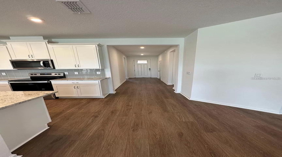 Kissimmee, Florida 34747, 4 Bedrooms Bedrooms, ,3 Bathroomsbathrooms,Residential,For Sale,Lakeshore Breeze,Mfro6273497