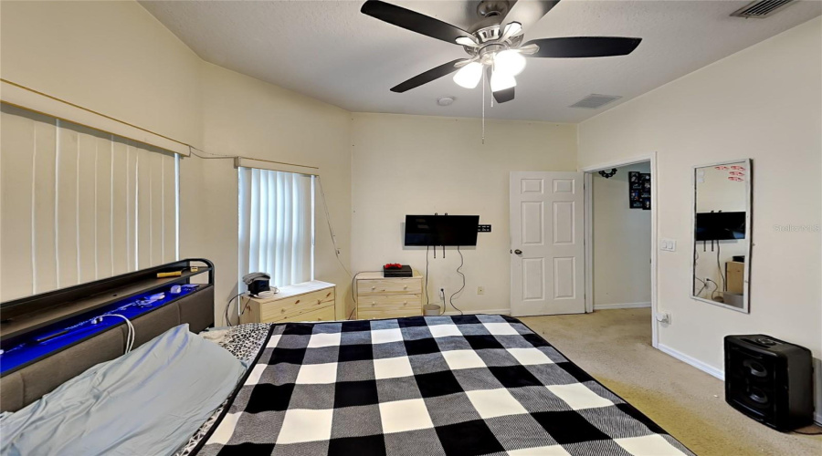 Kissimmee, Florida 34746, 3 Bedrooms Bedrooms, ,2 Bathroomsbathrooms,Residential,For Sale,Star Grass,Mfro6273336