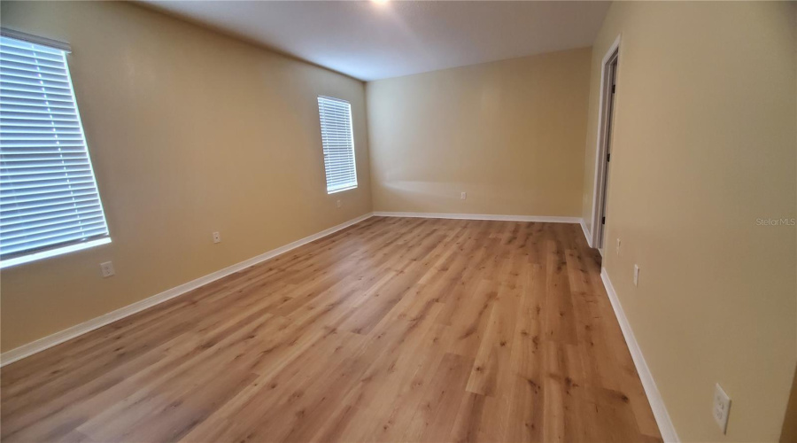 DAVENPORT, Florida 33837, 5 Bedrooms Bedrooms, ,3 BathroomsBathrooms,Residential,For Sale,JOVANA,MFRO6221190