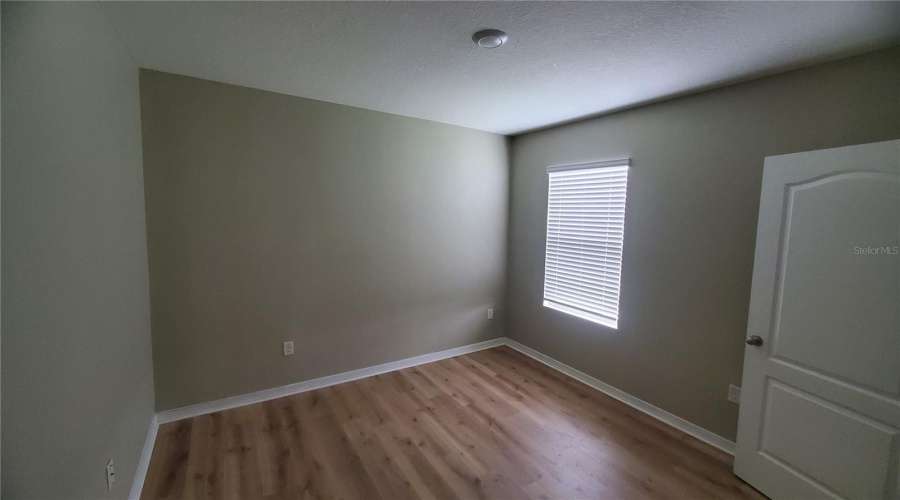 DAVENPORT, Florida 33837, 5 Bedrooms Bedrooms, ,3 BathroomsBathrooms,Residential,For Sale,JOVANA,MFRO6221190