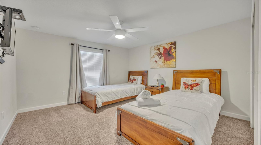 KISSIMMEE, Florida 34746, 4 Bedrooms Bedrooms, ,3 BathroomsBathrooms,Residential,For Sale,GATSBY ST,MFRO6259412
