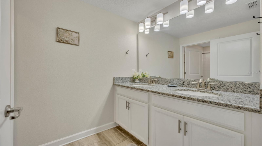 KISSIMMEE, Florida 34746, 4 Bedrooms Bedrooms, ,3 BathroomsBathrooms,Residential,For Sale,GATSBY ST,MFRO6259412