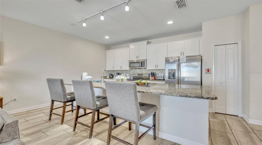 KISSIMMEE, Florida 34746, 4 Bedrooms Bedrooms, ,3 BathroomsBathrooms,Residential,For Sale,GATSBY ST,MFRO6259412
