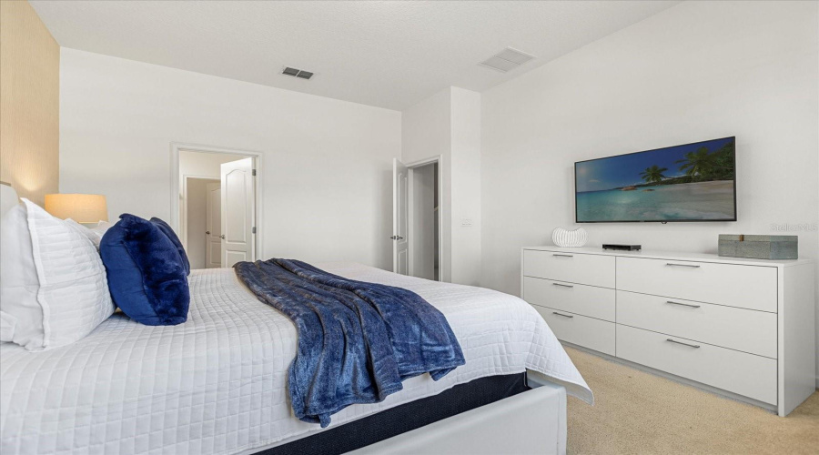 DAVENPORT, Florida 33837, 12 Bedrooms Bedrooms, ,11 BathroomsBathrooms,Residential,For Sale,BROAD OAK,0,MFRS5119019