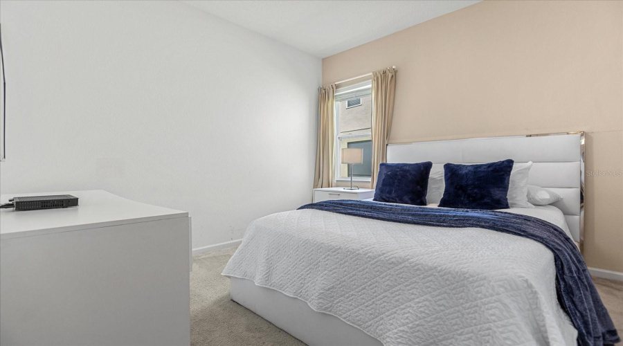 DAVENPORT, Florida 33837, 12 Bedrooms Bedrooms, ,11 BathroomsBathrooms,Residential,For Sale,BROAD OAK,0,MFRS5119019