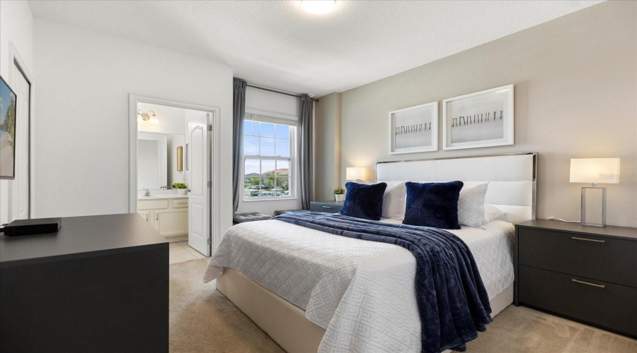 DAVENPORT, Florida 33837, 12 Bedrooms Bedrooms, ,11 BathroomsBathrooms,Residential,For Sale,BROAD OAK,0,MFRS5119019