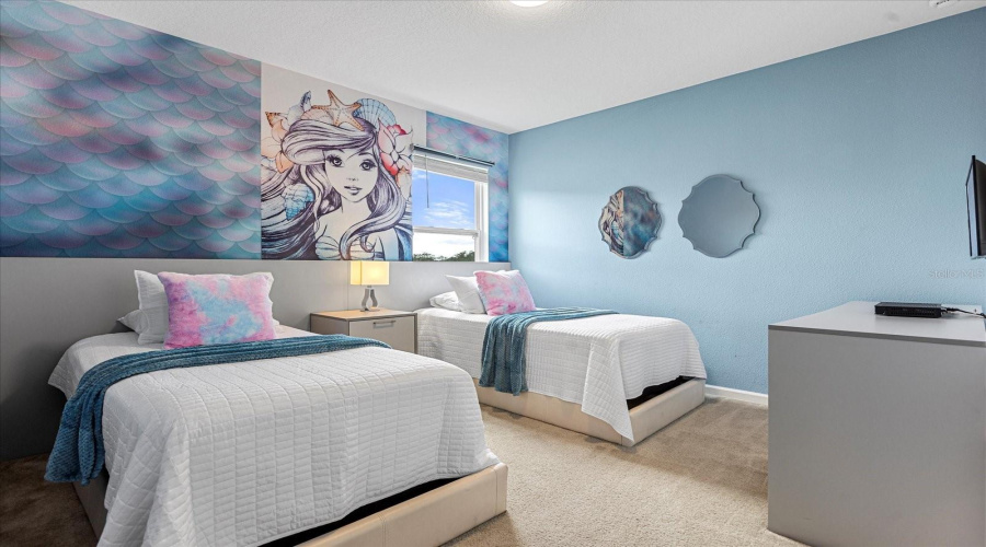 DAVENPORT, Florida 33837, 12 Bedrooms Bedrooms, ,11 BathroomsBathrooms,Residential,For Sale,BROAD OAK,0,MFRS5119019