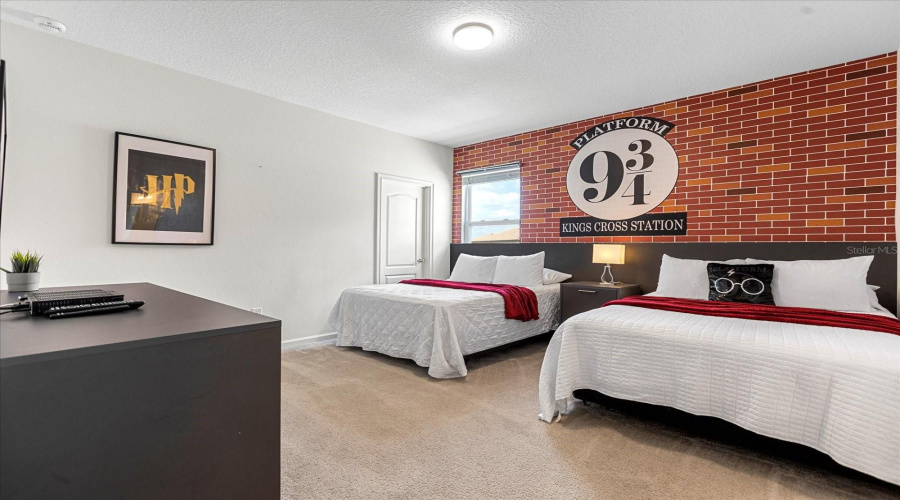 DAVENPORT, Florida 33837, 12 Bedrooms Bedrooms, ,11 BathroomsBathrooms,Residential,For Sale,BROAD OAK,0,MFRS5119019