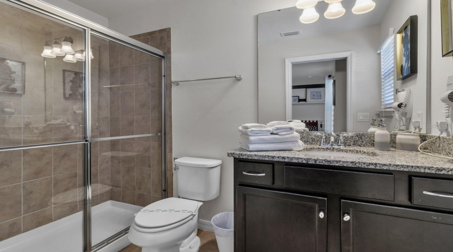 KISSIMMEE, Florida 34747, 7 Bedrooms Bedrooms, ,5 BathroomsBathrooms,Residential,For Sale,NICE,0,MFRO6273317