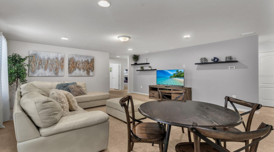 KISSIMMEE, Florida 34747, 7 Bedrooms Bedrooms, ,5 BathroomsBathrooms,Residential,For Sale,NICE,0,MFRO6273317