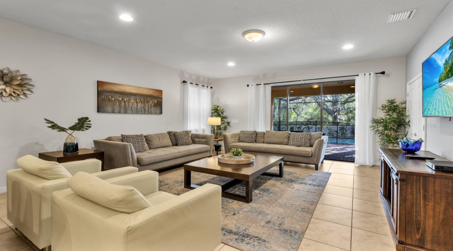 KISSIMMEE, Florida 34747, 7 Bedrooms Bedrooms, ,5 BathroomsBathrooms,Residential,For Sale,NICE,0,MFRO6273317