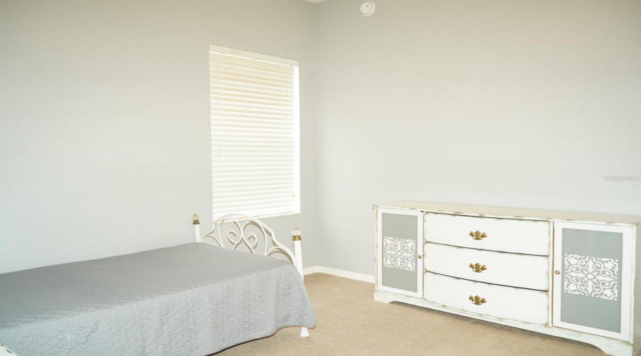 DAVENPORT, Florida 33837, 4 Bedrooms Bedrooms, ,3 BathroomsBathrooms,Residential,For Sale,MERRIMACK,0,MFRS5119069