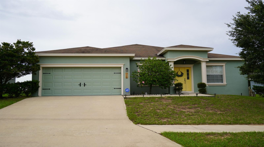 DAVENPORT, Florida 33837, 4 Bedrooms Bedrooms, ,3 BathroomsBathrooms,Residential,For Sale,MERRIMACK,0,MFRS5119069