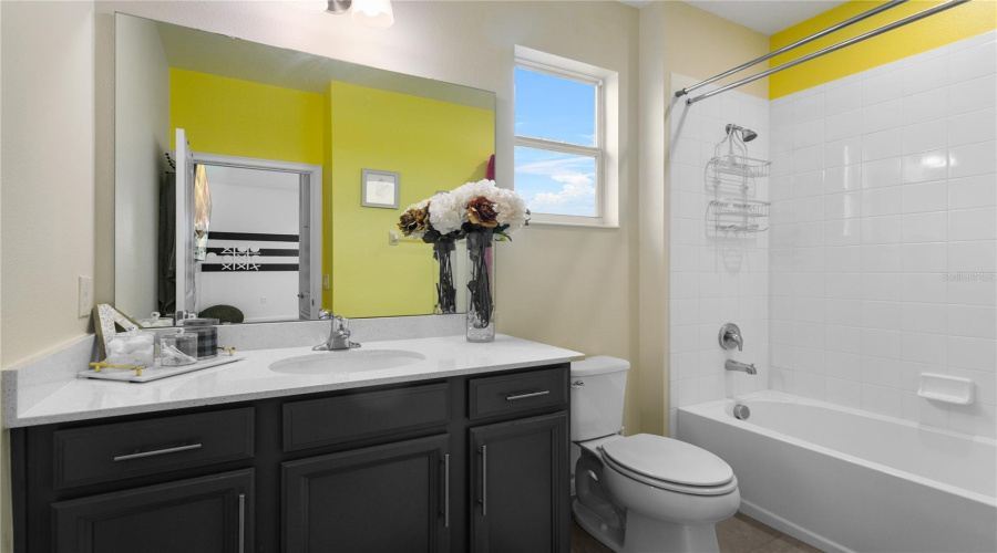 DAVENPORT, Florida 33837, 4 Bedrooms Bedrooms, ,3 BathroomsBathrooms,Residential,For Sale,YORKDALE,MFRS5117785