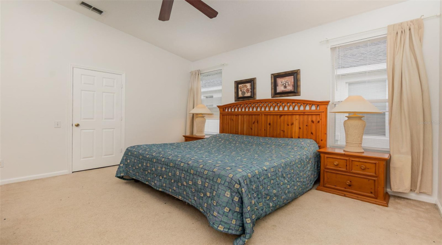 KISSIMMEE, Florida 34747, 4 Bedrooms Bedrooms, ,3 BathroomsBathrooms,Residential,For Sale,FAN PALM,0,MFRO6254325