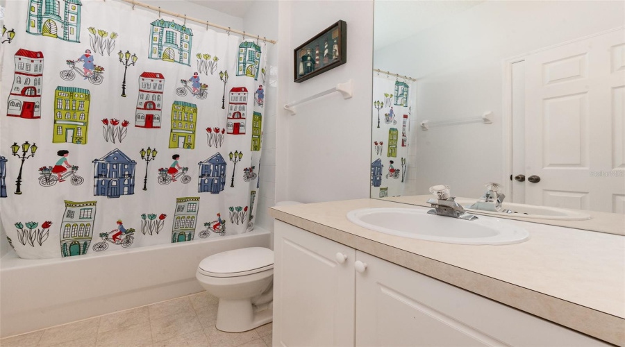 KISSIMMEE, Florida 34747, 4 Bedrooms Bedrooms, ,3 BathroomsBathrooms,Residential,For Sale,FAN PALM,0,MFRO6254325