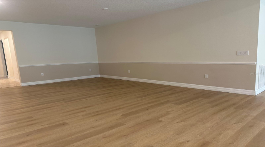 ORLANDO, Florida 32836, 4 Bedrooms Bedrooms, ,3 BathroomsBathrooms,Residential,For Sale,WANDERING,0,MFRS5115426