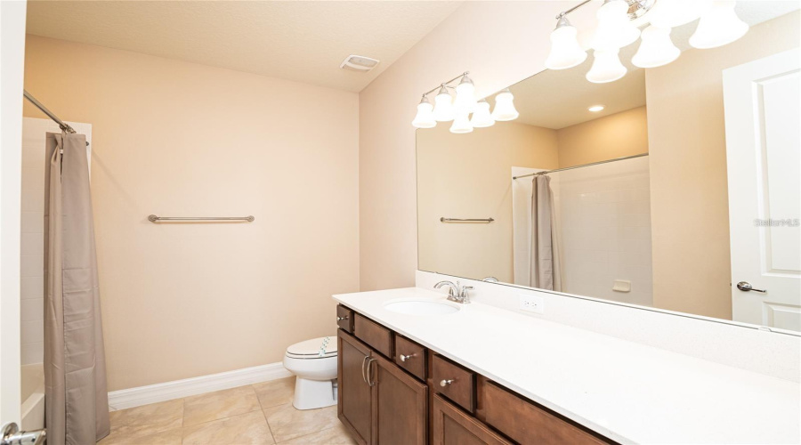 ORLANDO, Florida 32836, 4 Bedrooms Bedrooms, ,3 BathroomsBathrooms,Residential,For Sale,WANDERING,0,MFRS5115426