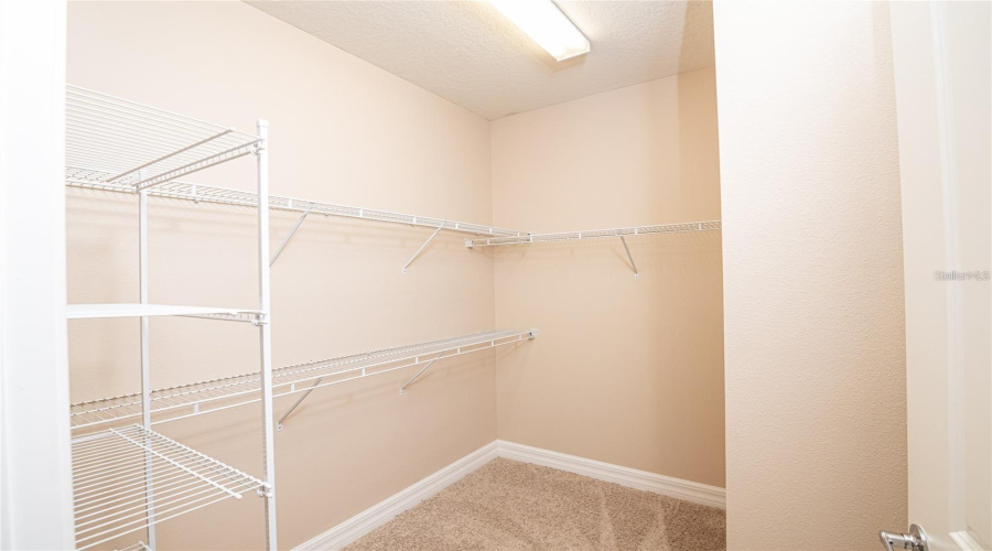 ORLANDO, Florida 32836, 4 Bedrooms Bedrooms, ,3 BathroomsBathrooms,Residential,For Sale,WANDERING,0,MFRS5115426