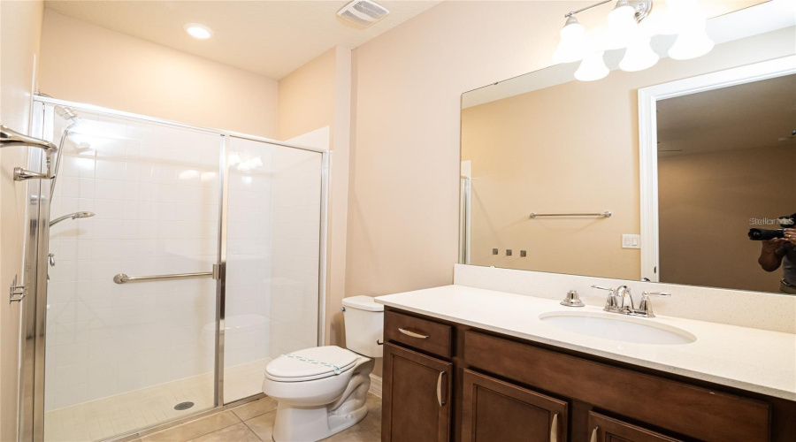 ORLANDO, Florida 32836, 4 Bedrooms Bedrooms, ,3 BathroomsBathrooms,Residential,For Sale,WANDERING,0,MFRS5115426