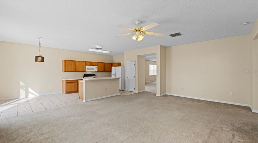 DAVENPORT, Florida 33896, 4 Bedrooms Bedrooms, ,3 BathroomsBathrooms,Residential,For Sale,SAND RIDGE,0,MFRS5119237