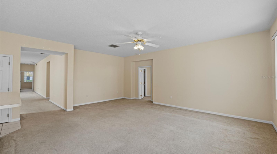 DAVENPORT, Florida 33896, 4 Bedrooms Bedrooms, ,3 BathroomsBathrooms,Residential,For Sale,SAND RIDGE,0,MFRS5119237
