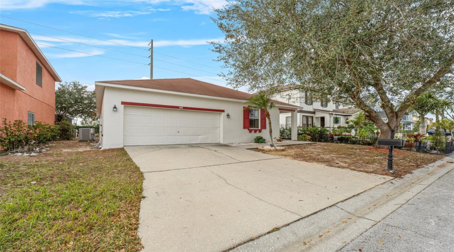 DAVENPORT, Florida 33896, 4 Bedrooms Bedrooms, ,3 BathroomsBathrooms,Residential,For Sale,SAND RIDGE,0,MFRS5119237