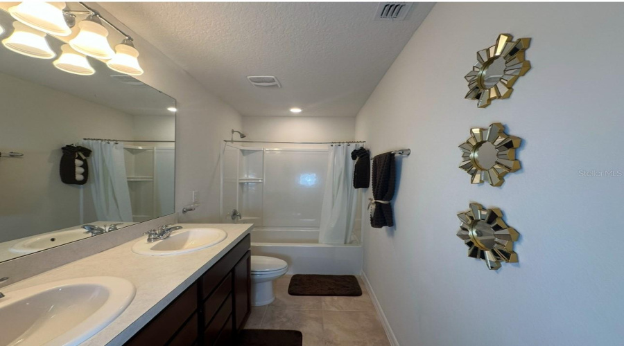 DAVENPORT, Florida 33837, 4 Bedrooms Bedrooms, ,2 BathroomsBathrooms,Residential,For Sale,CITRUS ISLE,MFRS5118866