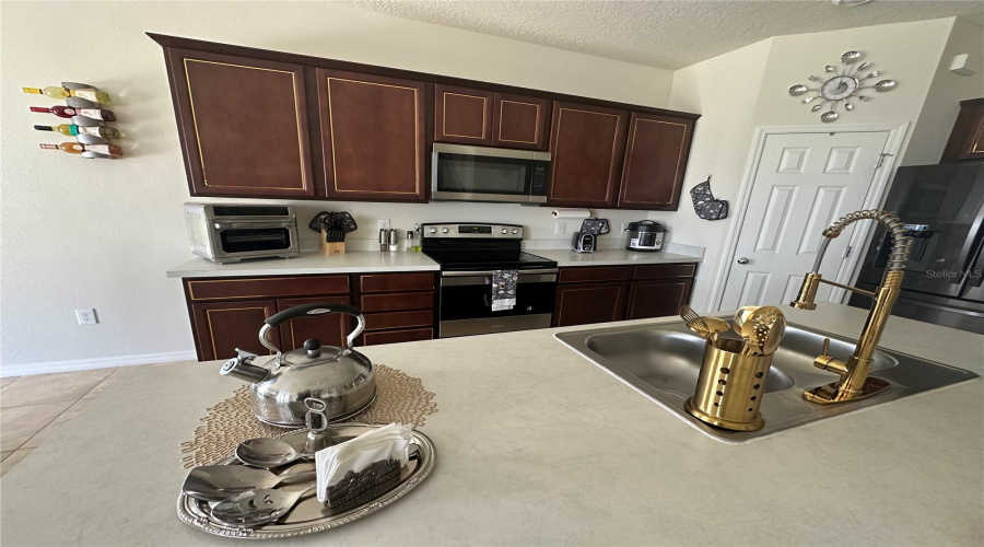 DAVENPORT, Florida 33837, 4 Bedrooms Bedrooms, ,2 BathroomsBathrooms,Residential,For Sale,CITRUS ISLE,MFRS5118866