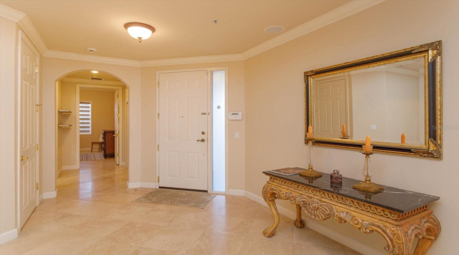 ORLANDO, Florida 32836, 2 Bedrooms Bedrooms, ,2 BathroomsBathrooms,Residential,For Sale,THE ESPLANADE,0,MFRO6274793