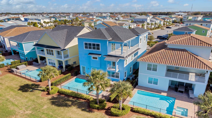 KISSIMMEE, Florida 34747, 8 Bedrooms Bedrooms, ,9 BathroomsBathrooms,Residential,For Sale,SURF,0,MFRO6273572