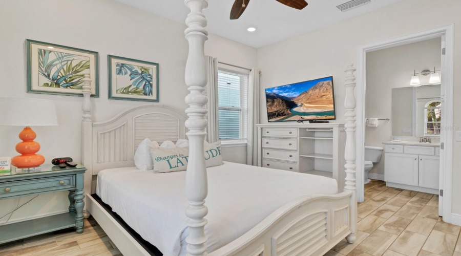 KISSIMMEE, Florida 34747, 8 Bedrooms Bedrooms, ,9 BathroomsBathrooms,Residential,For Sale,SURF,0,MFRO6273572