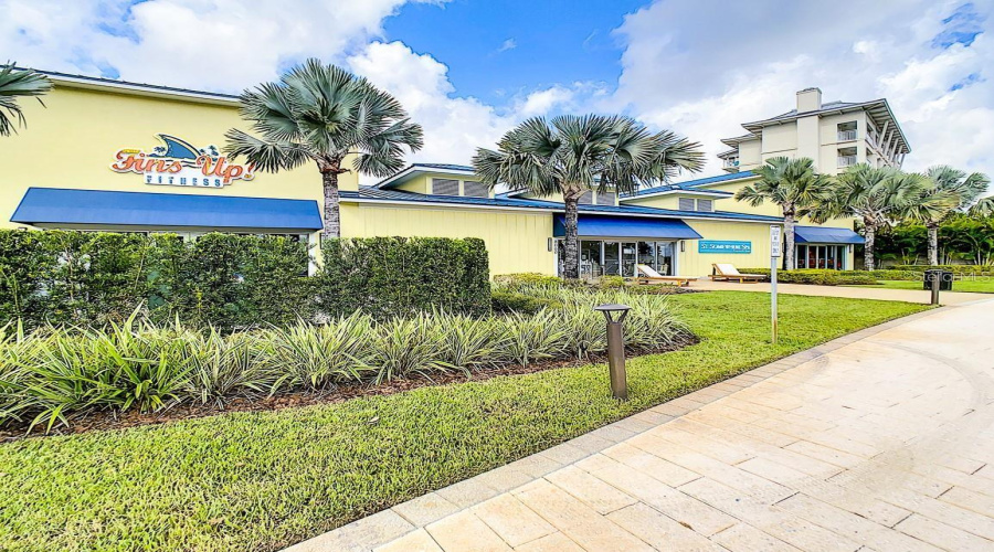 KISSIMMEE, Florida 34747, 8 Bedrooms Bedrooms, ,9 BathroomsBathrooms,Residential,For Sale,SURF,0,MFRO6273572