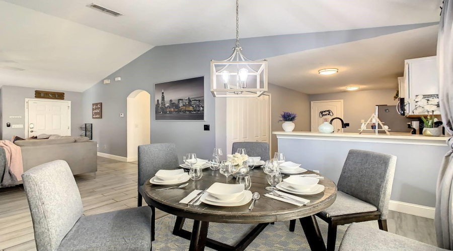 DAVENPORT, Florida 33896, 3 Bedrooms Bedrooms, ,3 BathroomsBathrooms,Residential,For Sale,EARLMONT,0,MFRS5115009