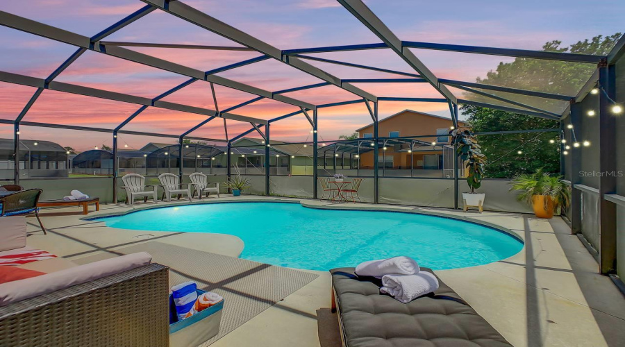 DAVENPORT, Florida 33896, 3 Bedrooms Bedrooms, ,3 BathroomsBathrooms,Residential,For Sale,EARLMONT,0,MFRS5115009