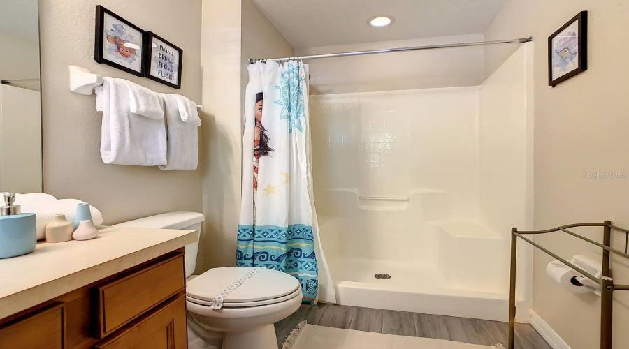 DAVENPORT, Florida 33896, 3 Bedrooms Bedrooms, ,3 BathroomsBathrooms,Residential,For Sale,EARLMONT,0,MFRS5115009