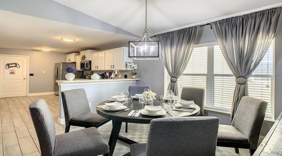 DAVENPORT, Florida 33896, 3 Bedrooms Bedrooms, ,3 BathroomsBathrooms,Residential,For Sale,EARLMONT,0,MFRS5115009