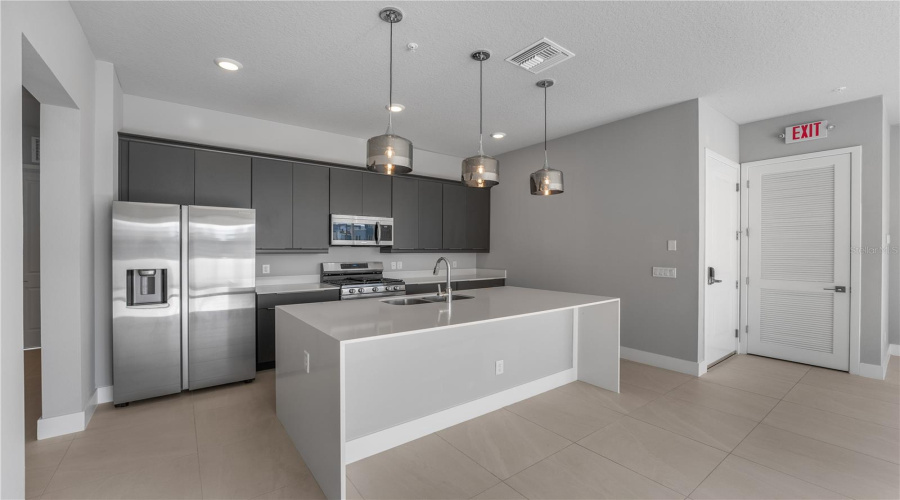 REUNION, Florida 34747, 3 Bedrooms Bedrooms, ,3 BathroomsBathrooms,Residential,For Sale,SANDY RIDGE,0,MFRO6166259