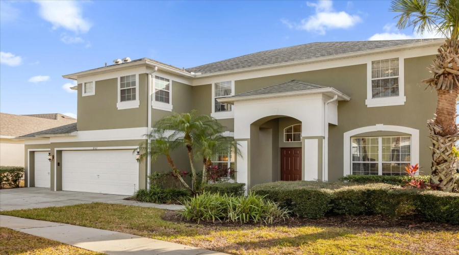 Kissimmee, Florida 34747, 7 Bedrooms Bedrooms, ,5 Bathroomsbathrooms,Residential,For Sale,La Isla,Mfro6273598