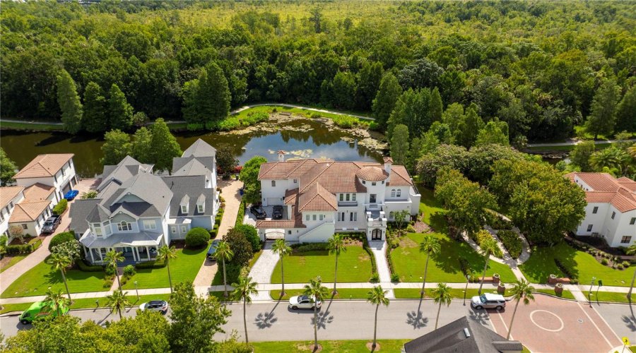 Kissimmee, Florida 34747, 8 Bedrooms Bedrooms, ,9 Bathroomsbathrooms,Residential,For Sale,Eastlawn,Mfro6275173