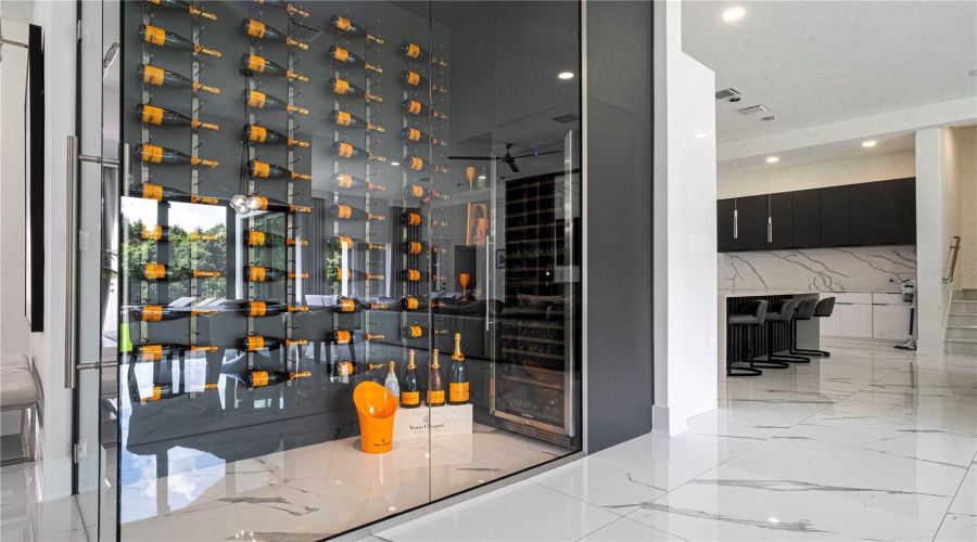 Kissimmee, Florida 34747, 8 Bedrooms Bedrooms, ,9 Bathroomsbathrooms,Residential,For Sale,Eastlawn,Mfro6275173