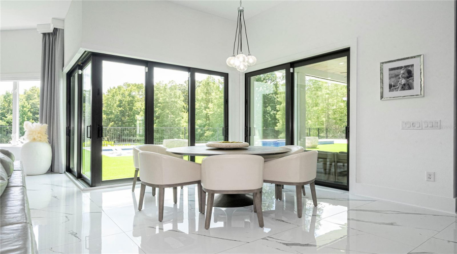 Kissimmee, Florida 34747, 8 Bedrooms Bedrooms, ,9 Bathroomsbathrooms,Residential,For Sale,Eastlawn,Mfro6275173